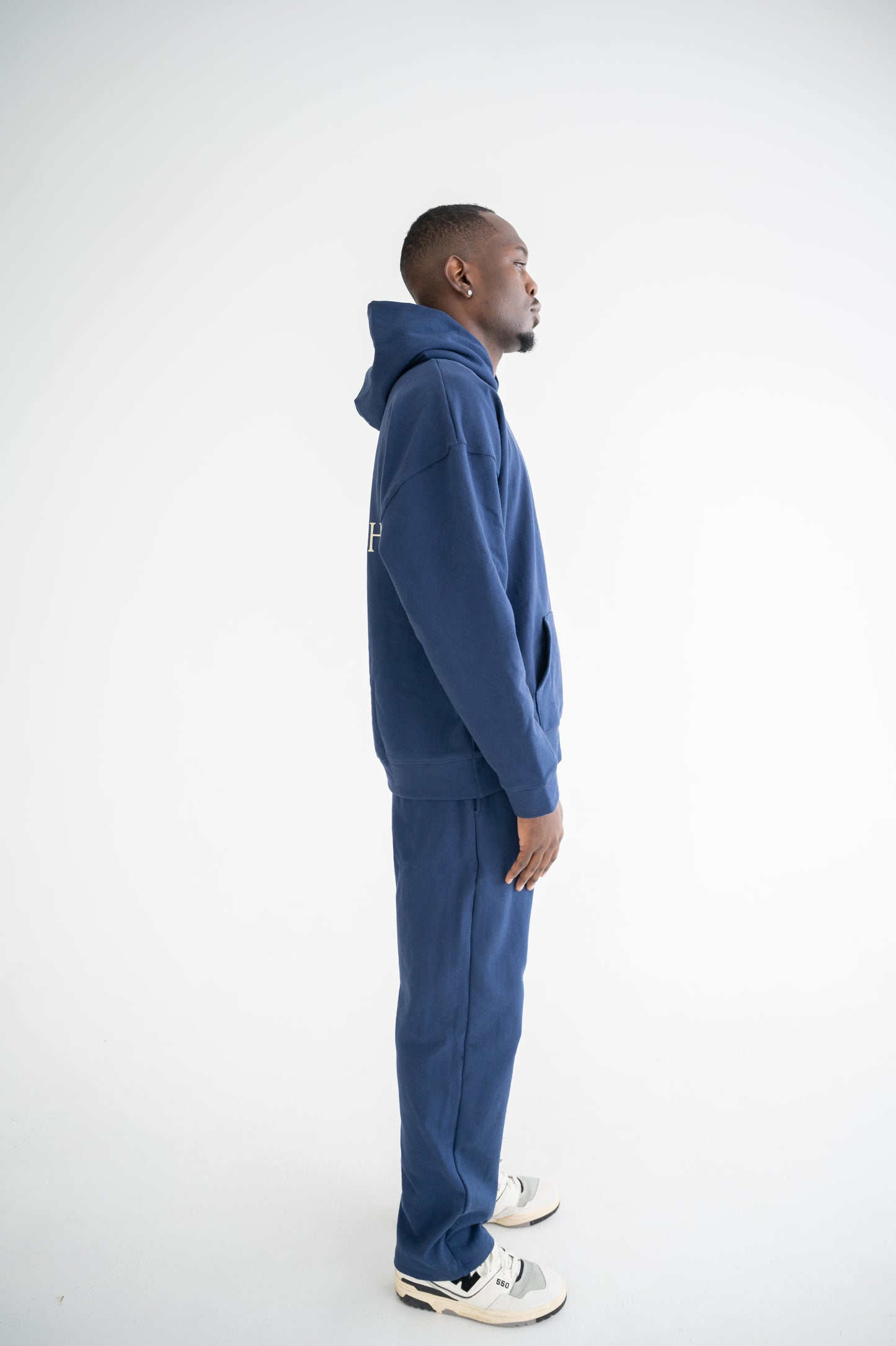 Heavyweight Hoodie - Lot 01