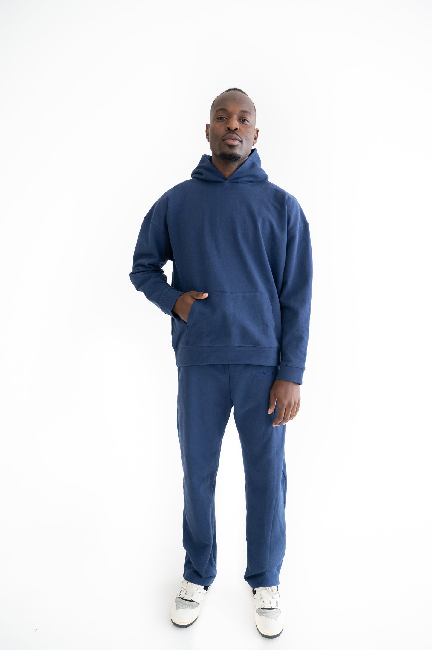 Heavyweight Hoodie - Lot 01