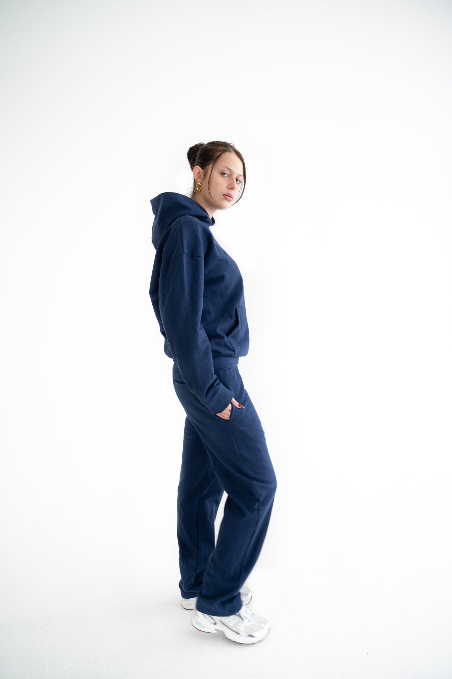 Heavyweight Hoodie - Lot 01