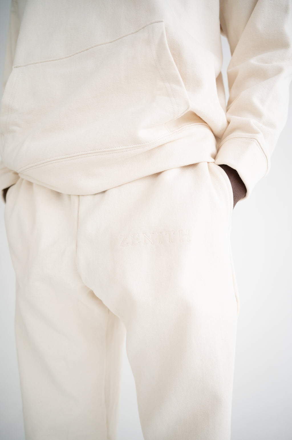 Heavyweight Essential Sweatpants - Lot 01